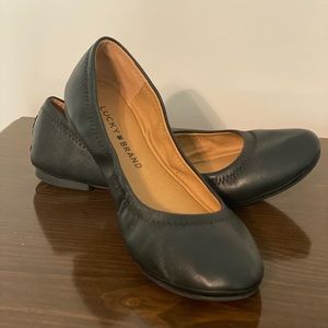 Lucky Brand black flats, sz 6.5